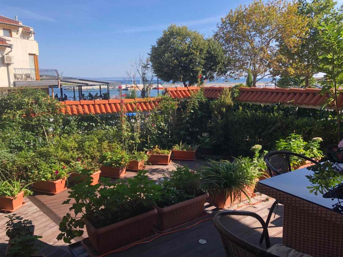 Breeze Guest House Chernomorets Exterior photo
